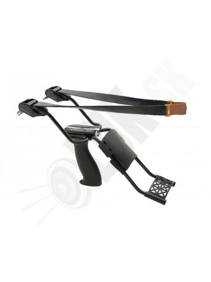 9.3.1 Prak saunders Falcon II (8353)